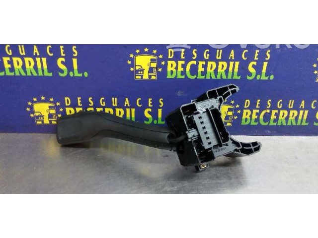 Ручка стеклоочистителей Audi A3 S3 8L