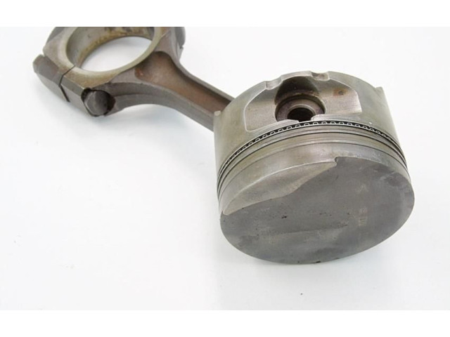  Поршень  K7MTKS  Renault Clio II  