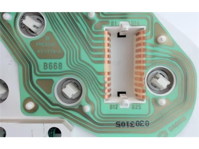 Панель приборов MR489034, 216539137 Mitsubishi Space Runner