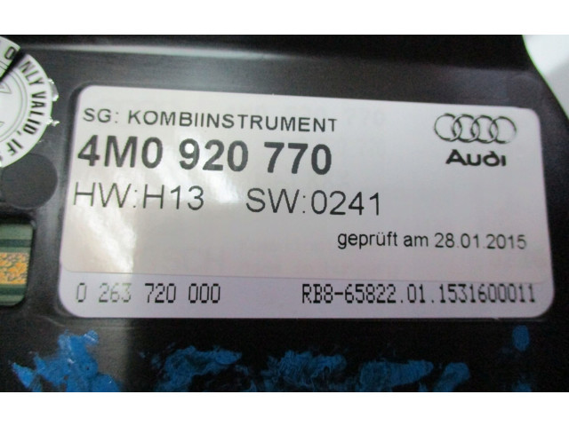 Přístrojová deska Audi Q7 4M 2015 4M0920770, 4M0920770