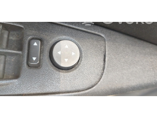 Зеркало электрическое        Fiat Grande Punto   -  года   