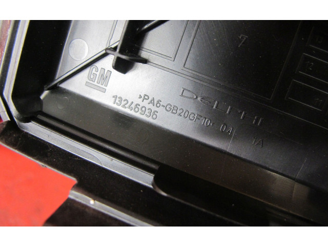 Блок предохранителей  13246936   Opel Meriva B    