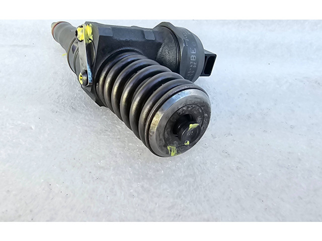 Форсунка 038130073AL Audi A3 S3 8L Agn