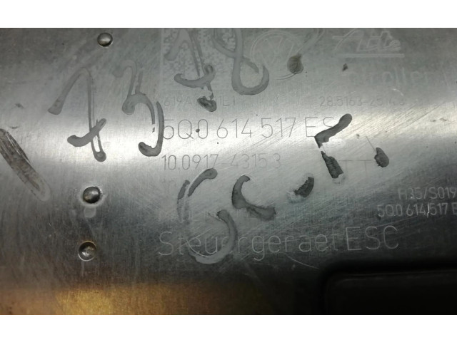 Блок управления АБС 5Q0614517ES   Volkswagen Golf VII