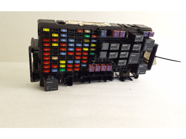   Pojistková skříňka 15791564, 0353935   Hummer H3 2007