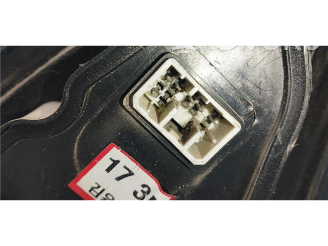 Vstřikovač 0050057   KIA Sorento    D4CB 