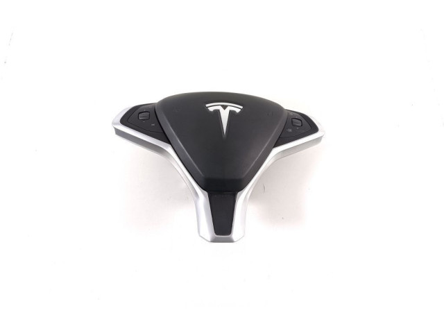 Подушка безопасности водителя 103677901C Tesla Model S
