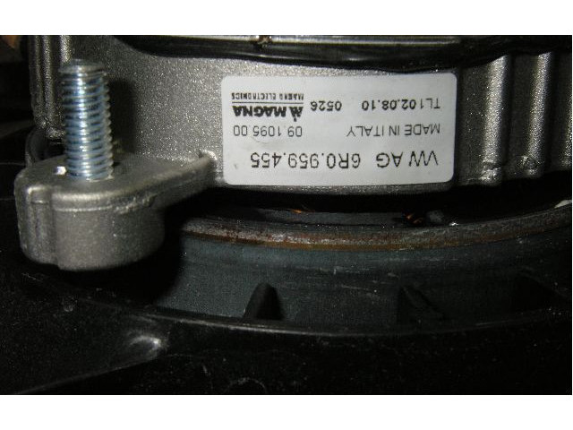 Вентилятор радиатора 6R0959455D Audi A1