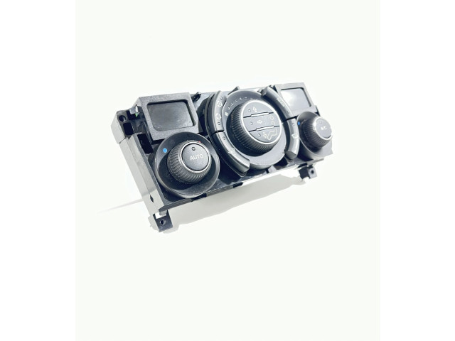 Блок управления климат-контролем    Peugeot 5008