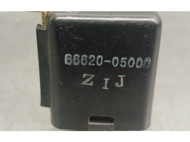 Блок предохранителей 6662005000 SsangYong Korando