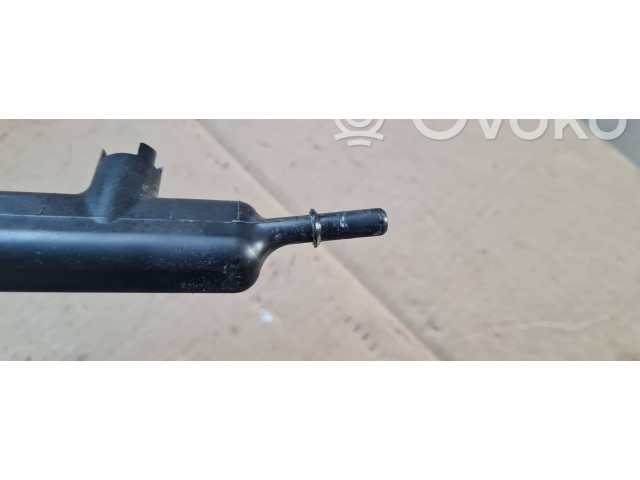 Vstřikovací lišta 05281429AA Chrysler Pacifica 36RUAE