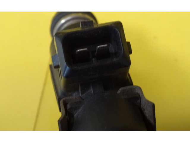 Топливная рампа 030906031E, 030133319L   Volkswagen Polo III 6N 6N2 6NF  