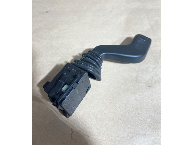 Ручка стеклоочистителей 09185415, 09185414 Opel Meriva A