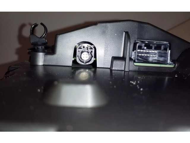 Панель приборов 32311165 Volvo XC40