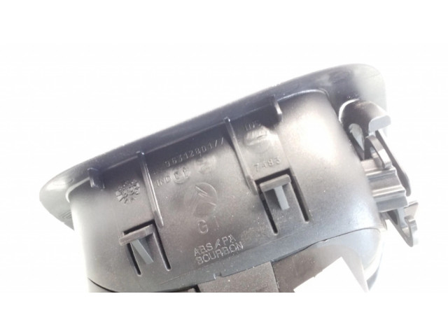 Боковая воздушная решётка