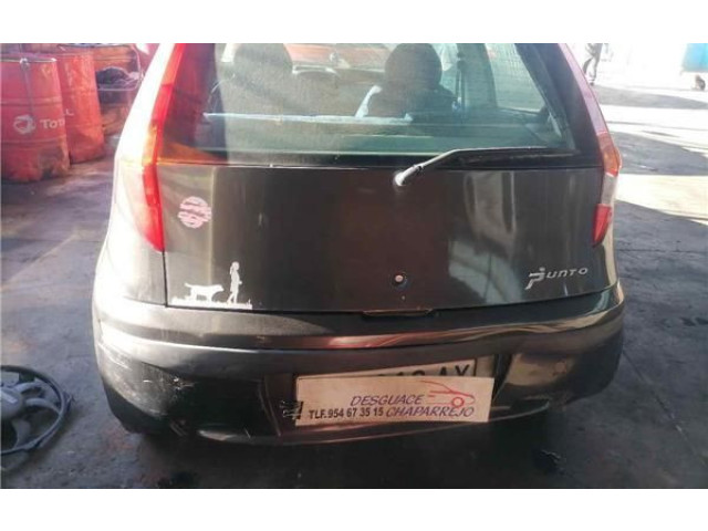   Pojistková skříňka 46766777, 46766777   Fiat Punto (176) 2000