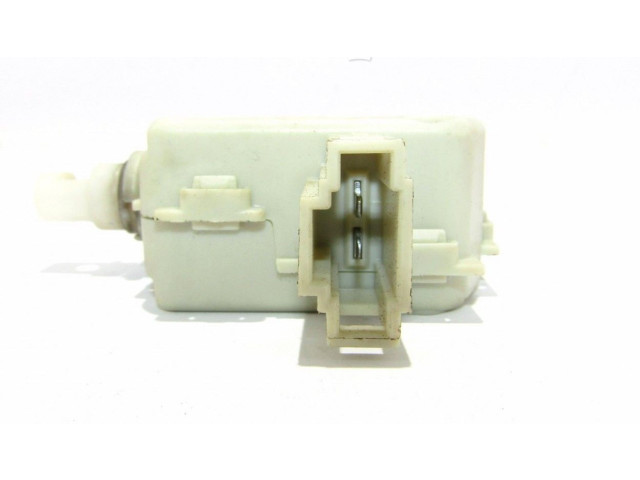 Vstřikovací lišta 4B0862153, 3B0959781 Audi A6 S6 C5 4B AKE