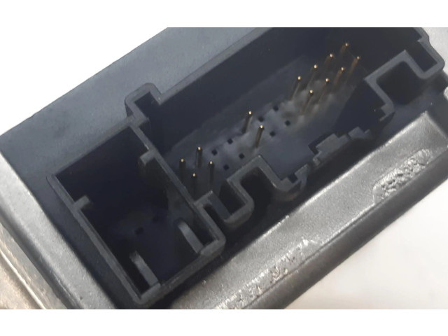 Блок подушек безопасности 8200563369C Renault Clio III