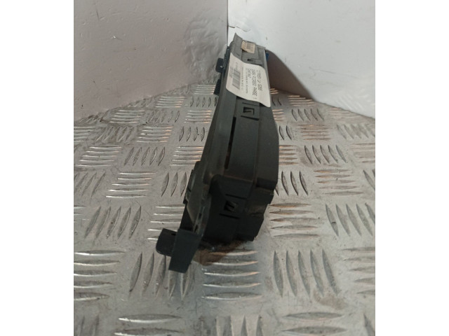 Панель приборов 00006105VY Citroen Xsara Picasso