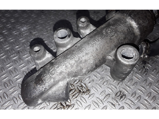 Vstřikovací lišta 55188200   Opel Zafira B     