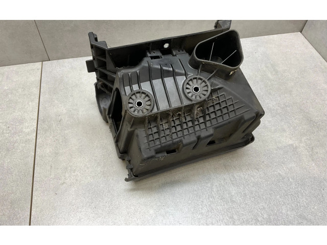 Блок предохранителей 5C0937132A Volkswagen Jetta VI