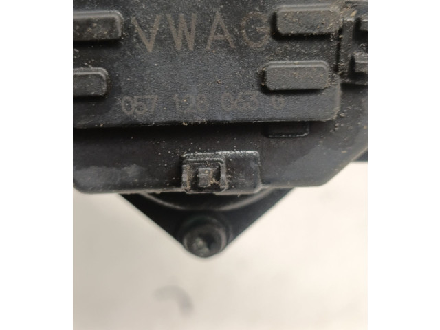 Turbodmychadlo Дроссельная заслонка 057128063B Audi Q7 4L
