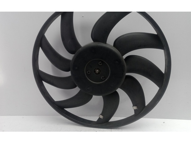 Вентилятор радиатора Audi A4 Allroad