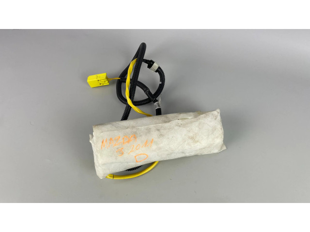 Подушка безопасности в сиденье Mazda 3 II