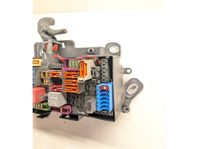 Pojistková skříňka A2229061201 Mercede-Benz S W222 2015