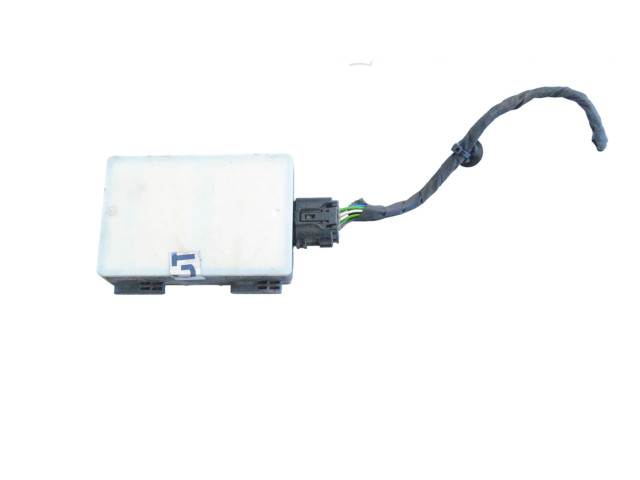 Датчик слепых зон 31451933 Volvo XC90