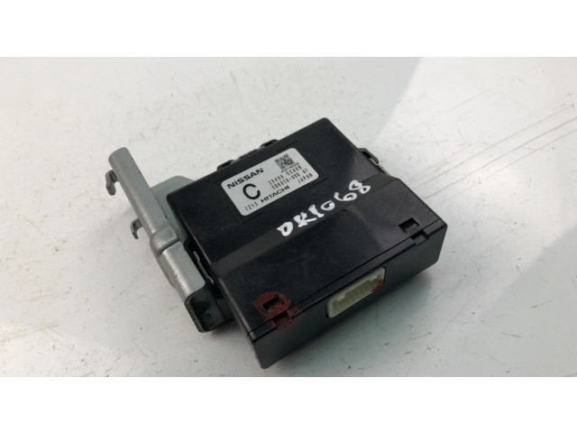 Блок управления 284965XA0B   Nissan Navara D40