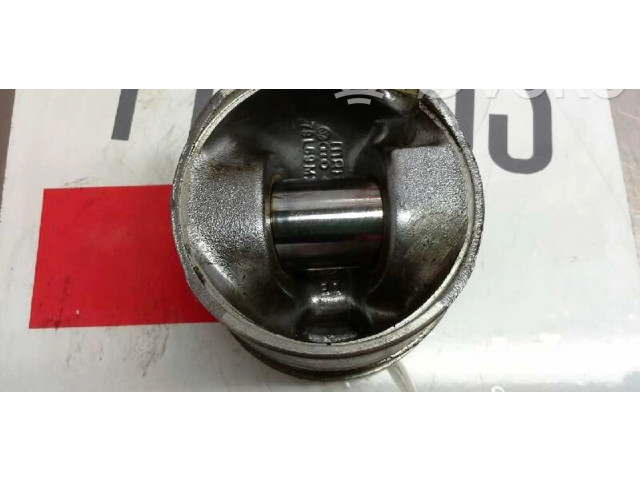 Píst Seat Ibiza III (6L) ATD