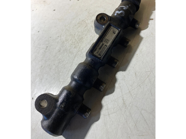 Топливная рампа 9654592680, 00324006400 Citroen Xsara Picasso