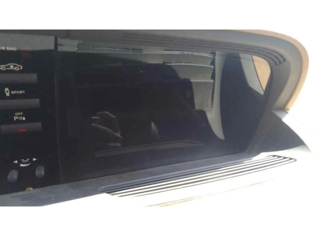 Дисплей       Mercedes-Benz S W221