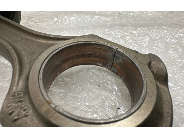 Píst Mercedes-Benz CLS AMG C219