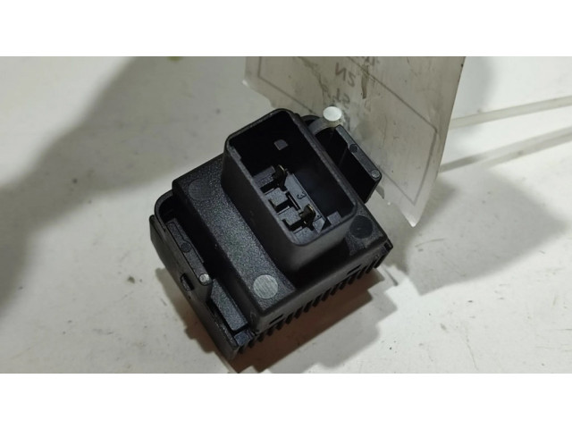 Отделка внутренней панели