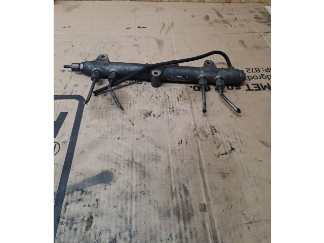 Vstřikovací lišta 0445214041, 000823L2 Chrysler Voyager