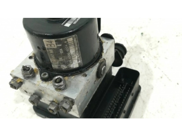 Jednotka ABS 1K0907379   Audi A3 S3 8P 2011