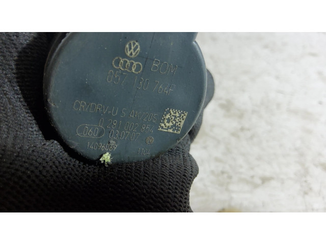 Vstřikovací lišta 057130090L, 057130764F   Audi Q7 4L  pro naftový motor 4.2 BTR 