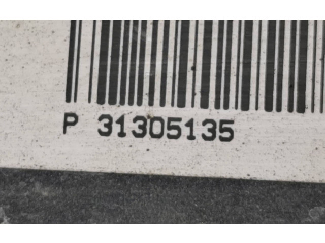 Вентилятор радиатора     P31305135, 8240513    Volvo V70 