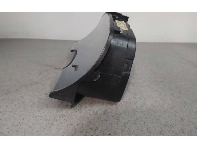 Přístrojová deska Opel Zafira A 2000 09228762ER