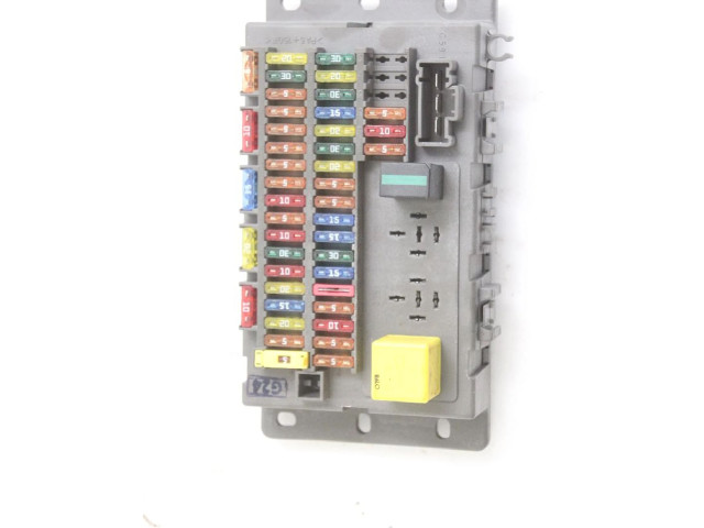 Блок предохранителей YQE103138, YQE103138   Rover 75       