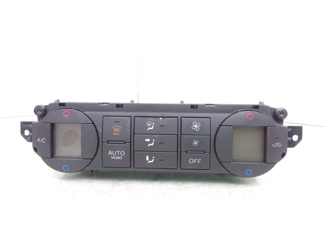 Блок управления климат-контролем 3M5T18C612AR Ford Focus