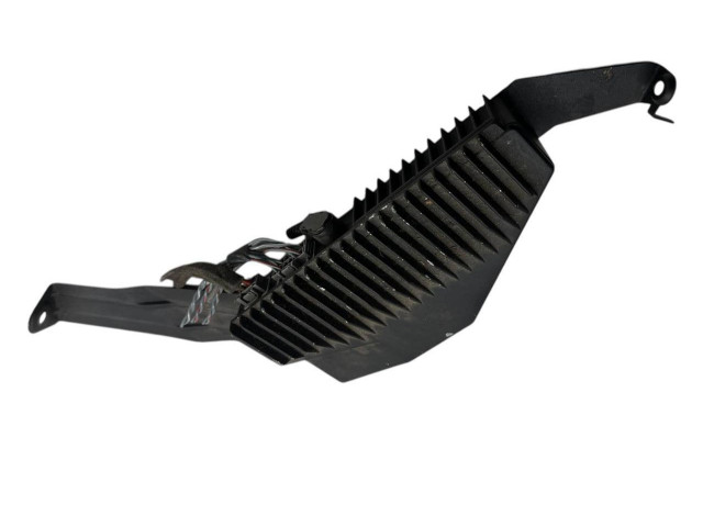 Звукоусилитель 8673135   Volvo V70