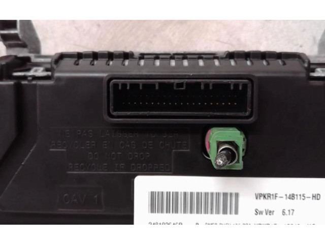 Přístrojová deska Renault Captur II 2021 248102646R