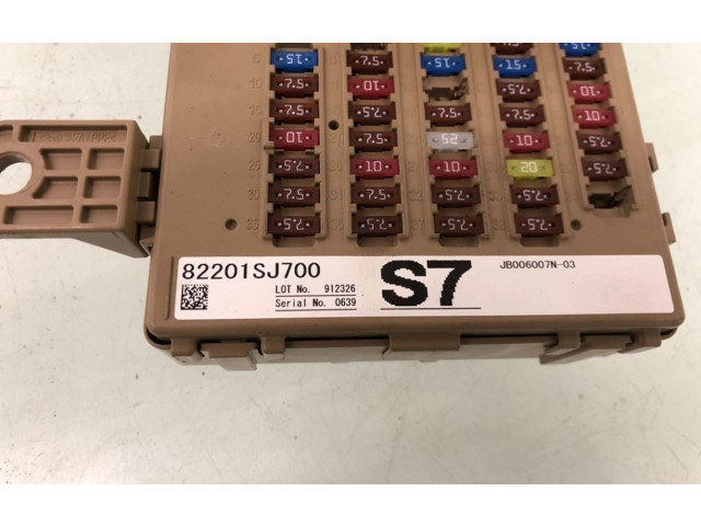 Блок предохранителей 82201SJ700, 82201SJ700 Subaru Forester SK