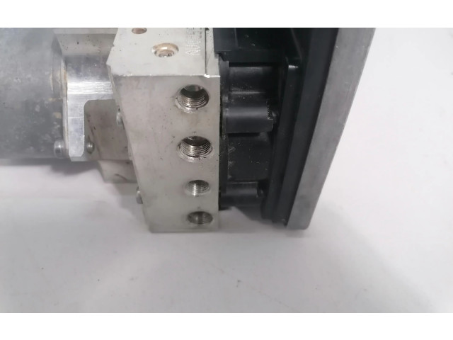 Jednotka ABS 6733491, 6889164 BMW 5 G30 G31 2016