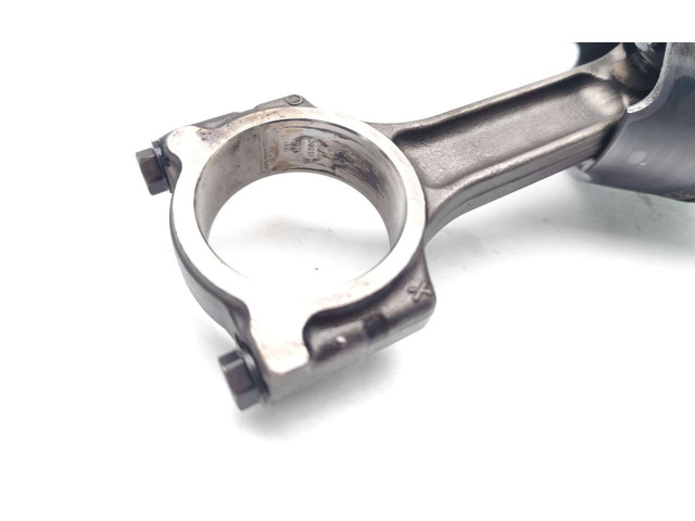 Píst K9K836 Renault Megane III K9K836