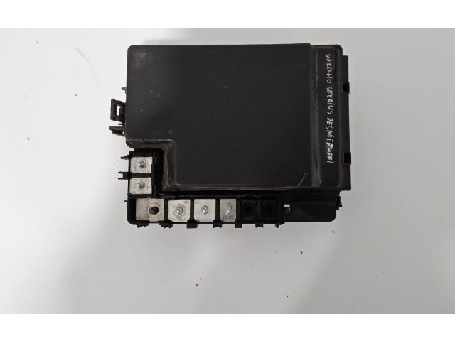 Блок предохранителей ML3T-14D068-RE, ML3T14D068RE   Ford F150    