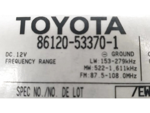 Радио/ проигрыватель CD/DVD / навигация